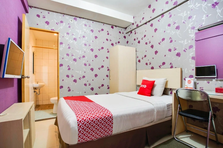 Deluxe Single room
