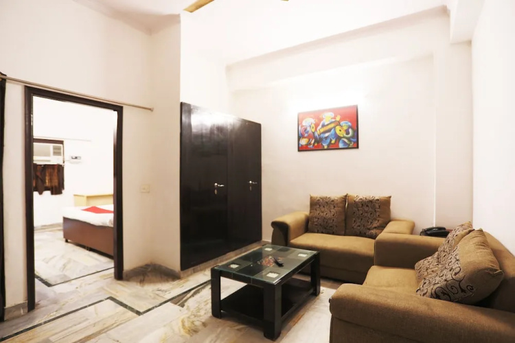 Oyo 14654 Brs Homes