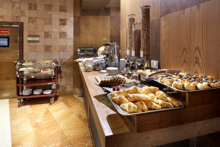 Eurostars Suites Mirasierra photo 13
