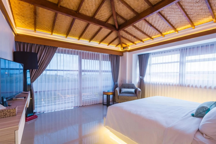 Imani Suites
