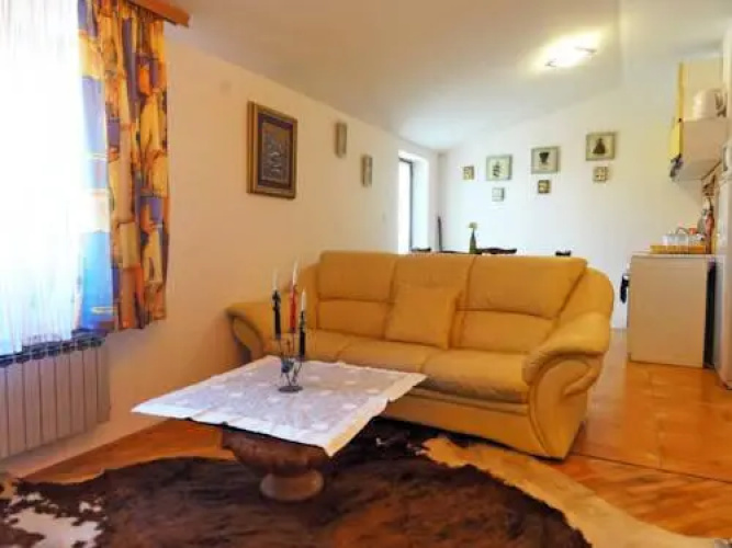 Apartments Sverko 70