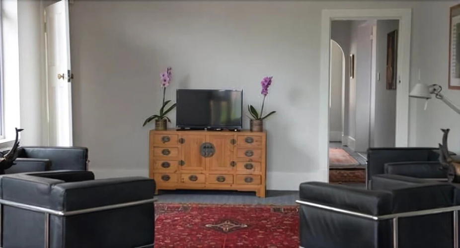 Harcourt Lodge