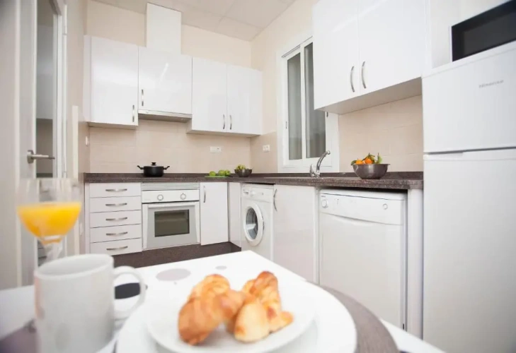 1 Bedroom Apartment