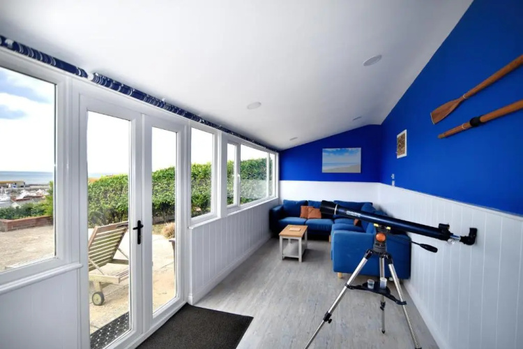 1 Harbour Heights