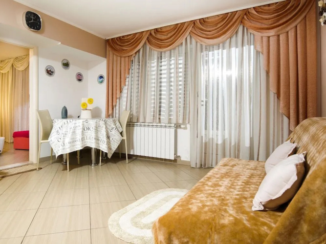 Avama View Apartment