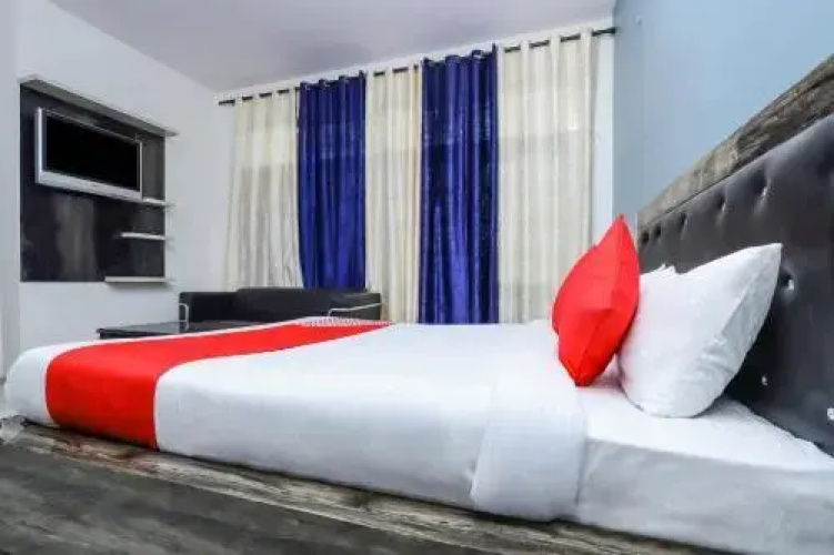 OYO 24802 Delight Stays
