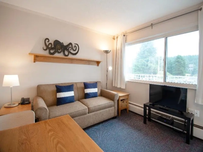 Quadruple Suite