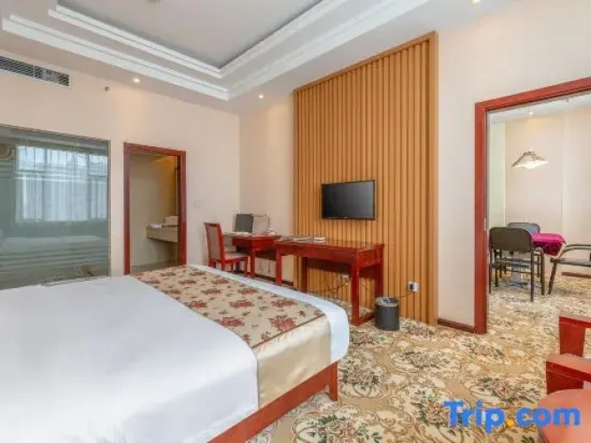 Superior Suite