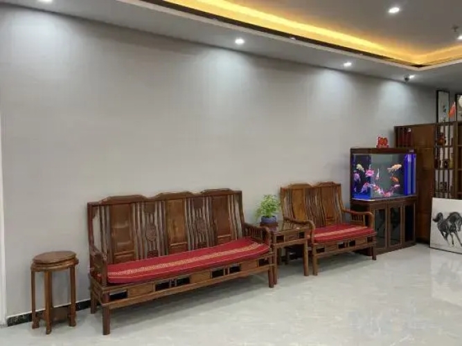 Junyi Chain Hotel (Linyi Zhicheng Road Dushutou Branch)(凤临连锁酒店(临沂琅琊古城店))