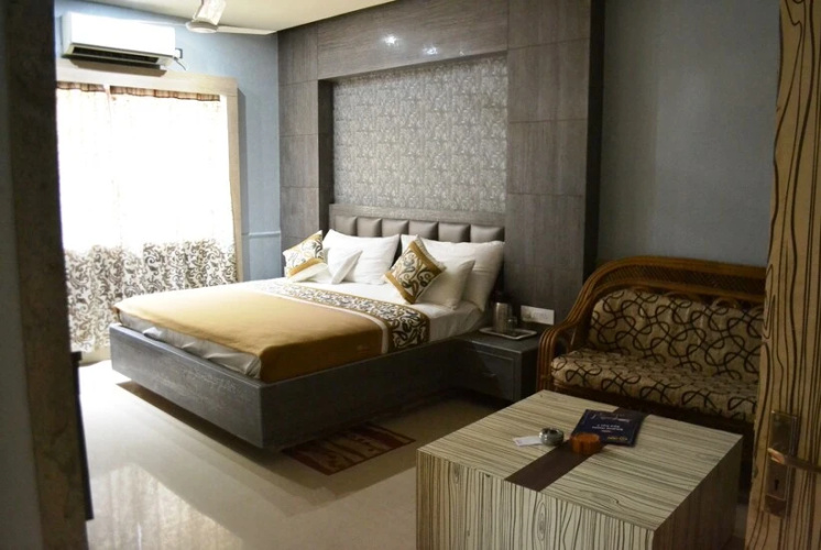 Hotel Mukund palace