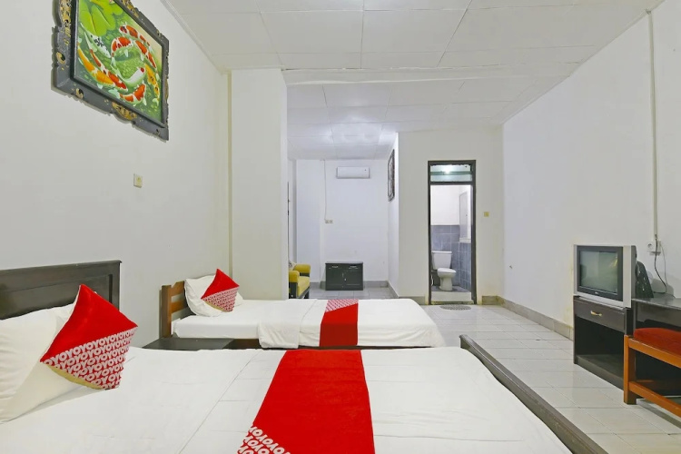 Oyo 3244 Grand Chandra