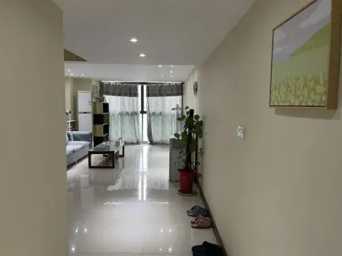 Newhouse Apartment