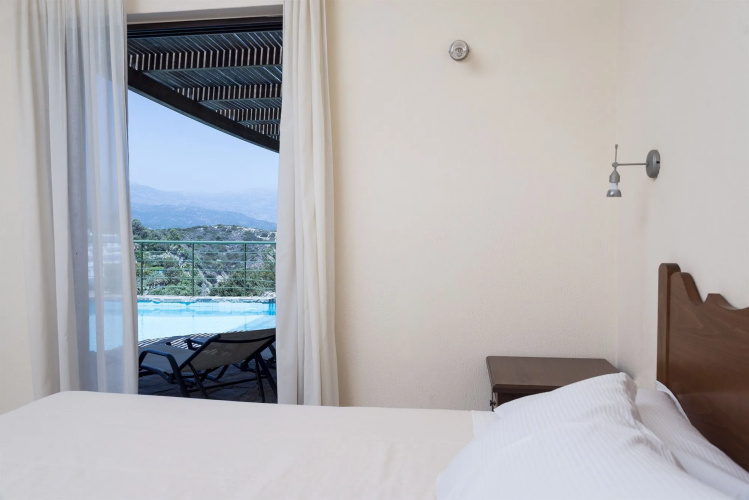 Istron Villas