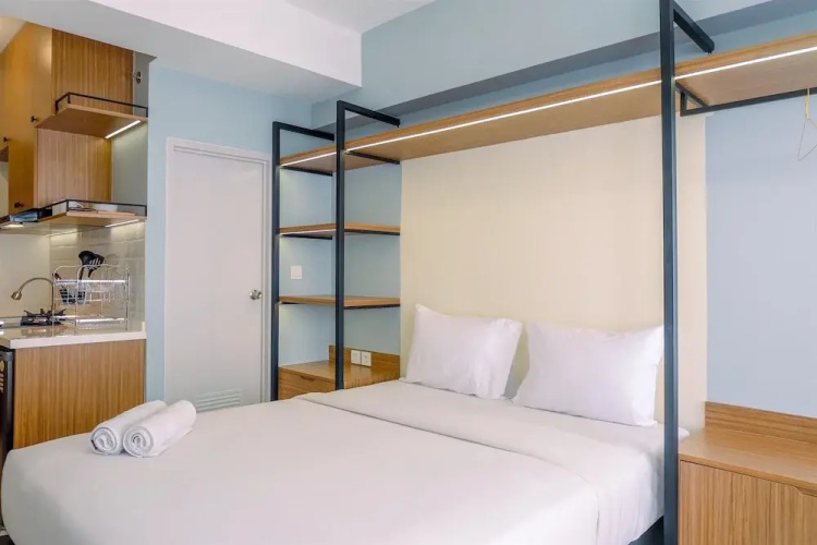 Fancy and Nice Studio at Podomoro Golf View Apartment