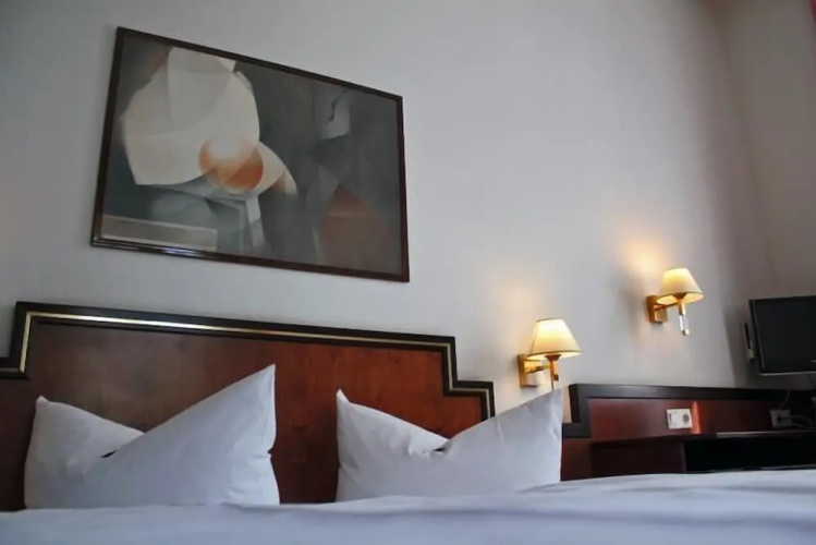 Hotel Villa Noel – Central Station Dresden