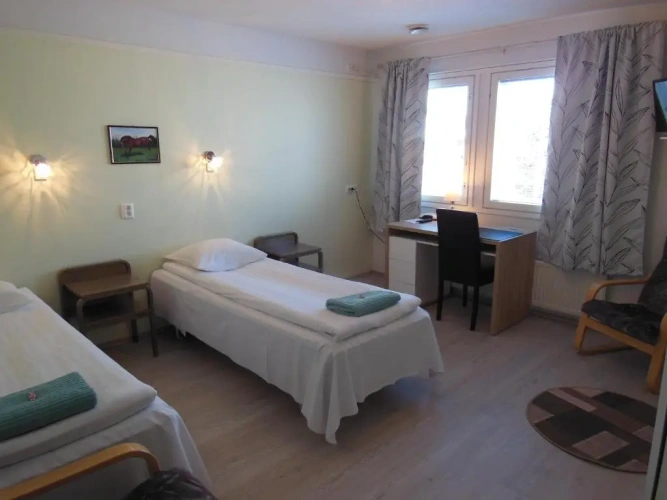 Standard Triple room