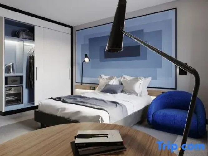 Premium Double room with city view