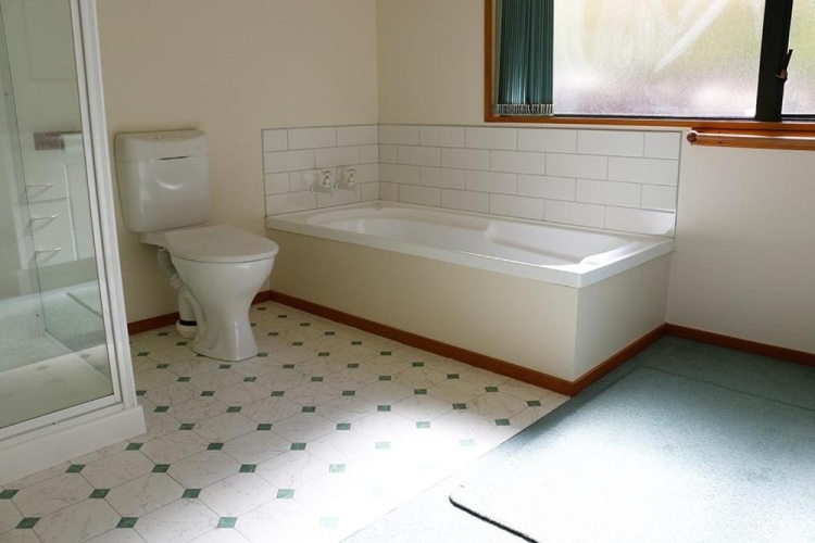3 Bedrooms Cottage