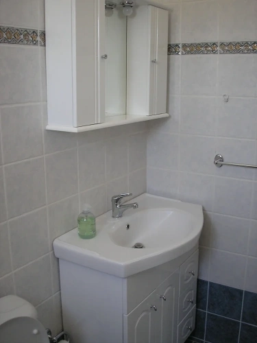 1 Bedroom Family Apartment