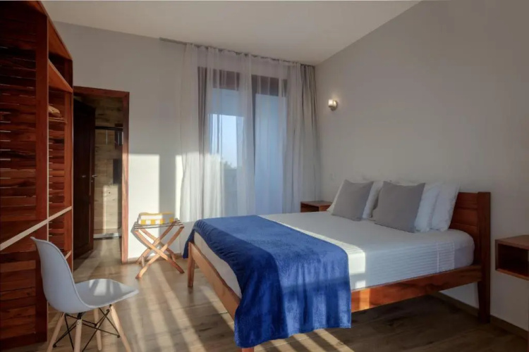 Aiolos Hotel & Discoveries