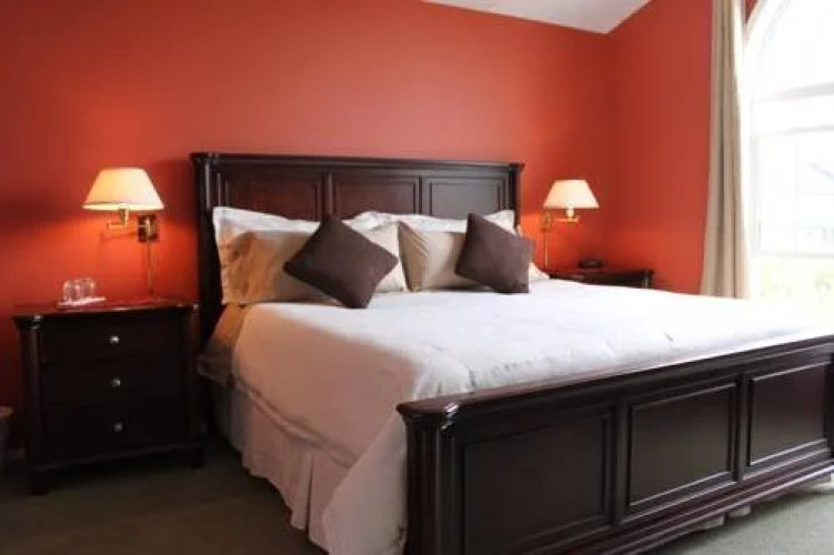 Adventure Tofino B&B