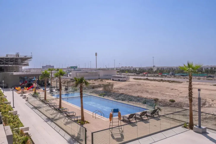 Stay in Studio City at Celia Residence Perfect for 2