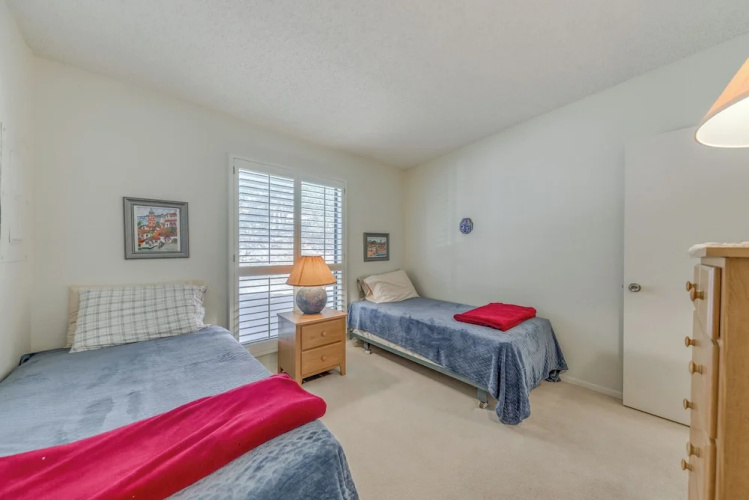 Alto Townhome w/ Deck Near Ski Apache!