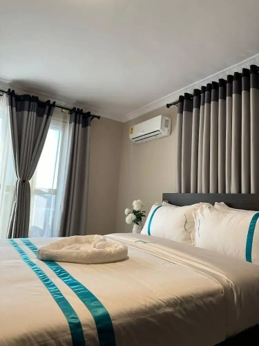 1 Bedroom Deluxe Apartment with pool view