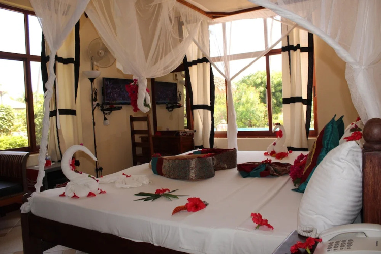 Zawadi Beach Villas