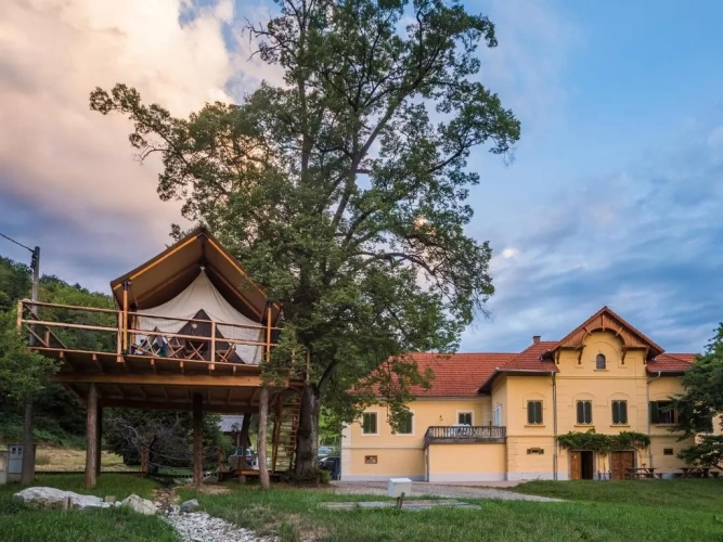 Luxury Cottage