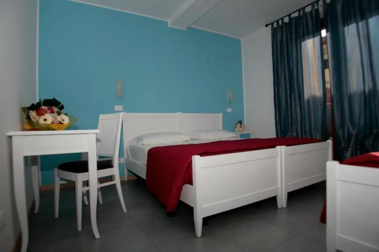 Standard Quadruple room