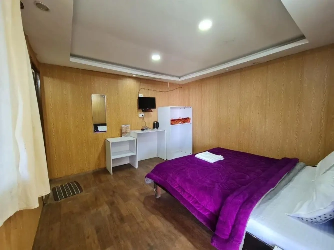 Standard Family room