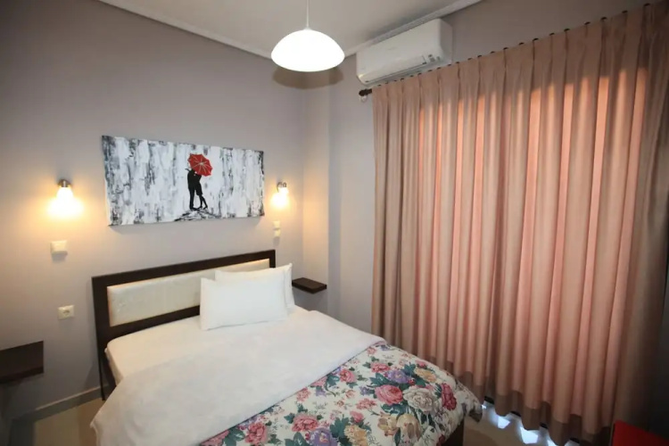 White Palace Hotel