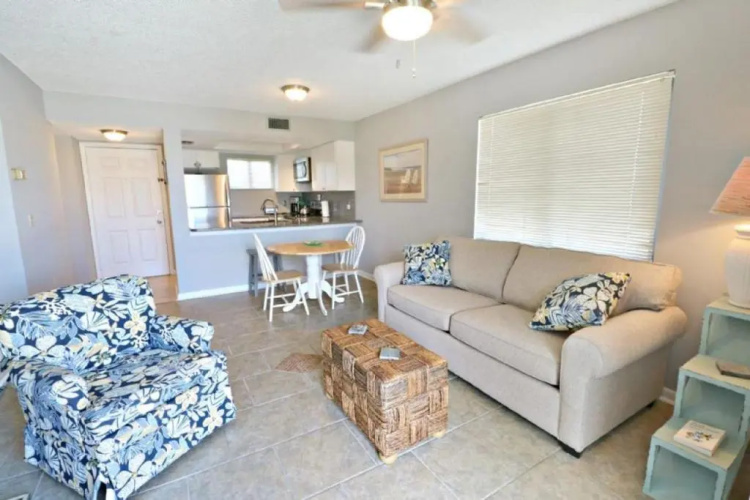 Ocean Village Club N36