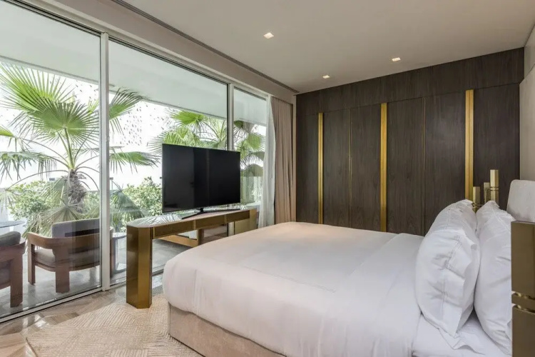 FIVE Palm Jumeirah Dubai by Maison Privee