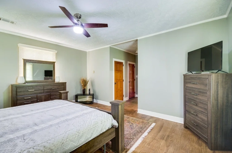 3 Bedrooms Cottage