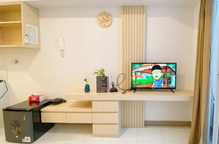 Deluxe Studio