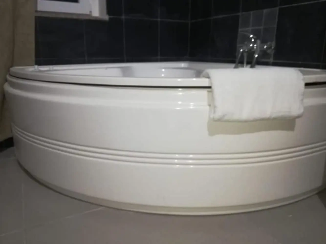 Comfort Double room with balcony and with partial sea view