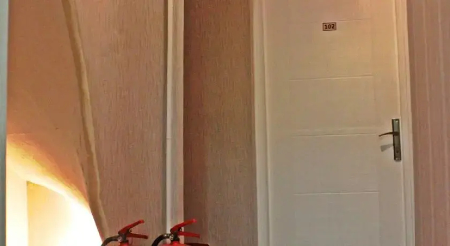 Tamara Suite 3