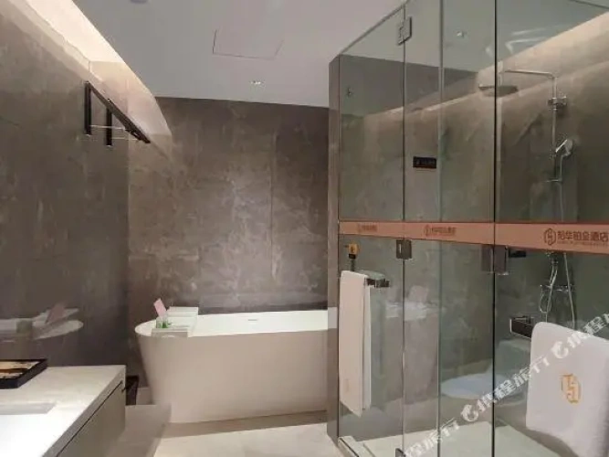 Business Double Suite
