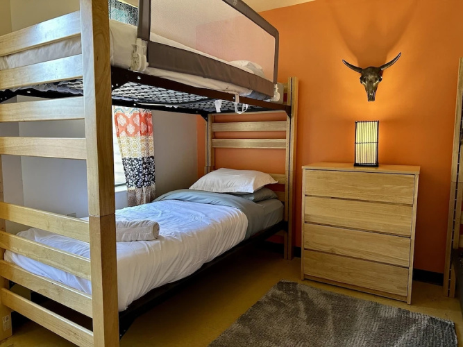 6 Beds Downtown Apt Very Quick Walk Everywhere