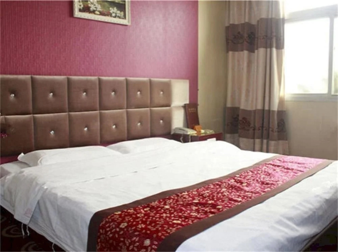 Greenlang Hotel Chain