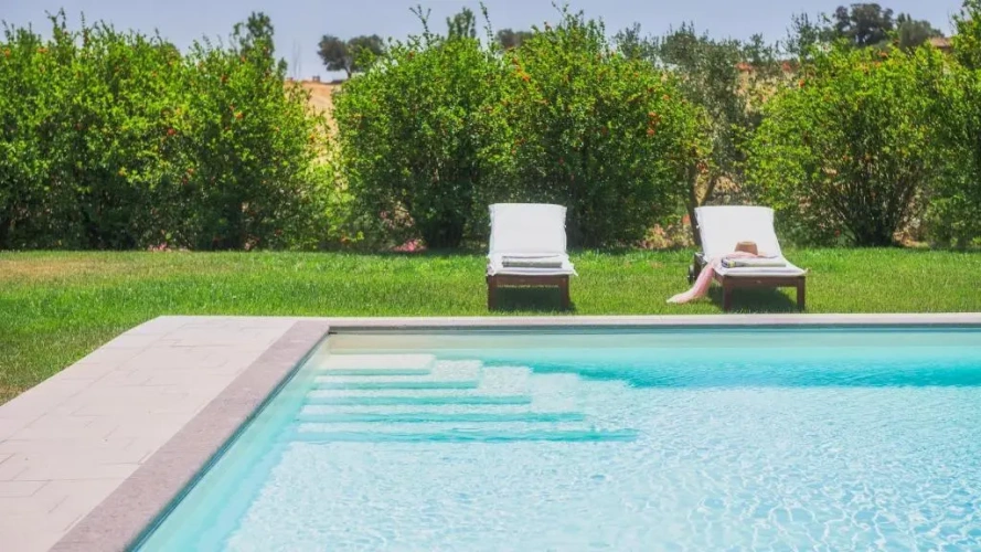 4 Bedrooms Villa