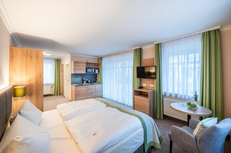 1 Bedroom Apartment with balcony