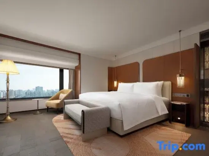 Deluxe Double Suite