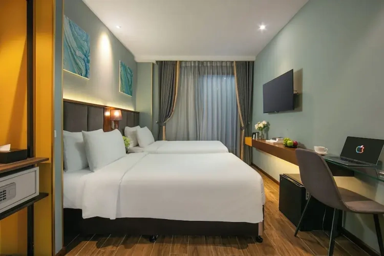 Superior Twin room