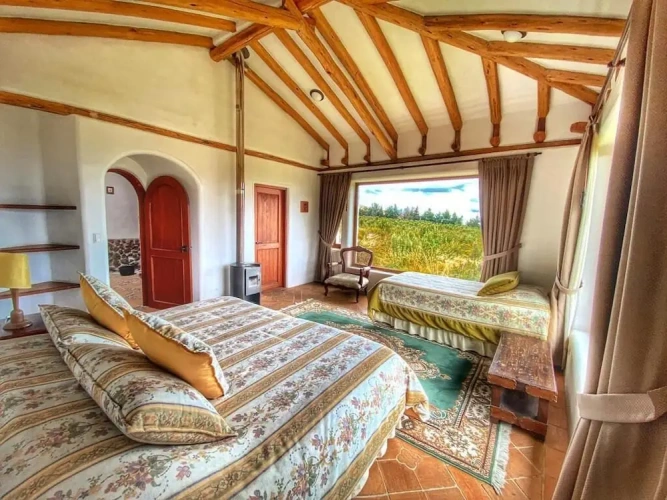 Standard Triple room with view