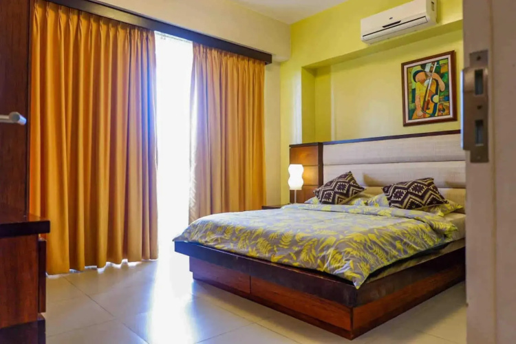 Miranda 514B by Raquel's Place at Pico de Loro