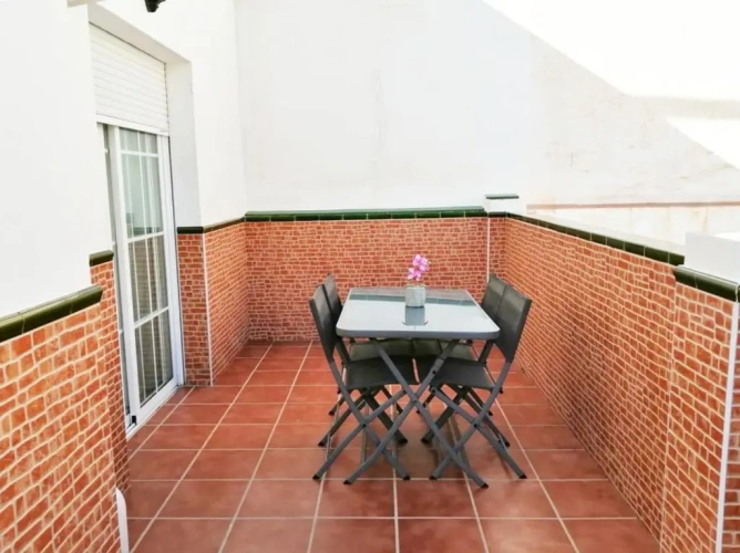 3 Bedrooms Cottage