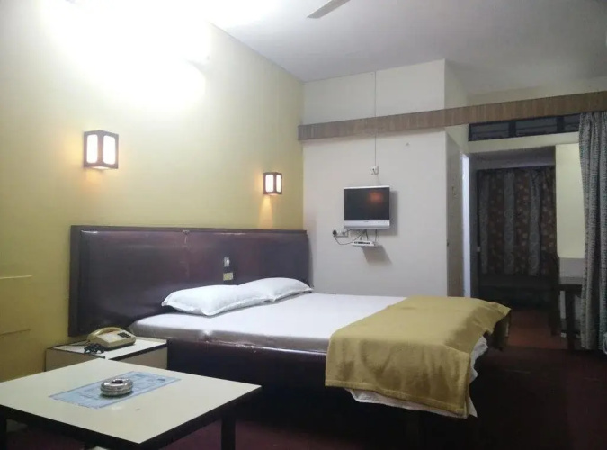Kamats Hotel Mayura